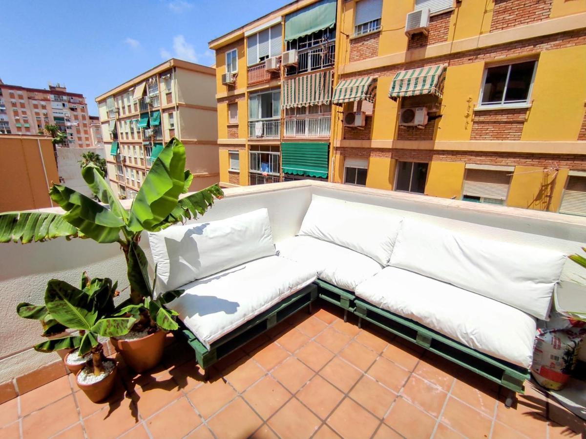 Manuela Nogales Apartments! マラガ エクステリア 写真