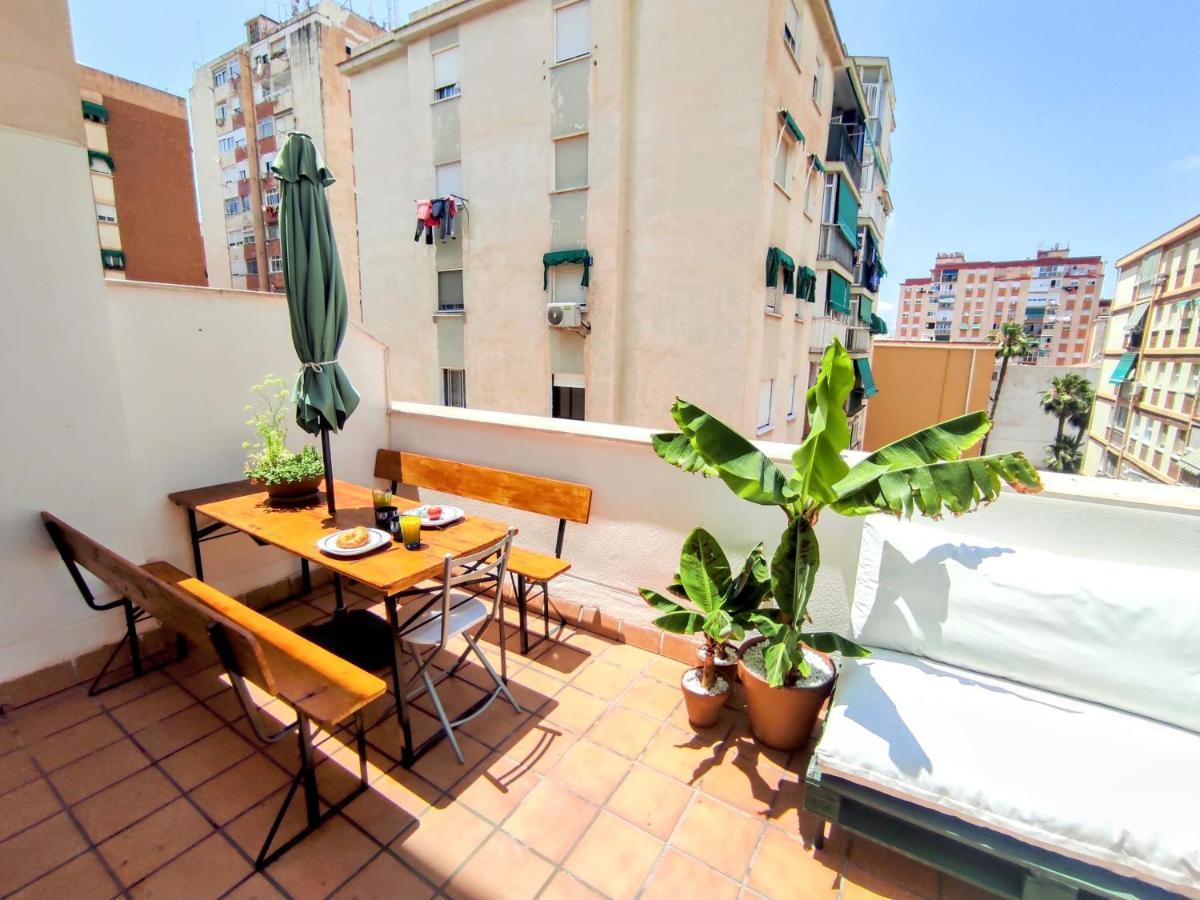 Manuela Nogales Apartments! マラガ エクステリア 写真
