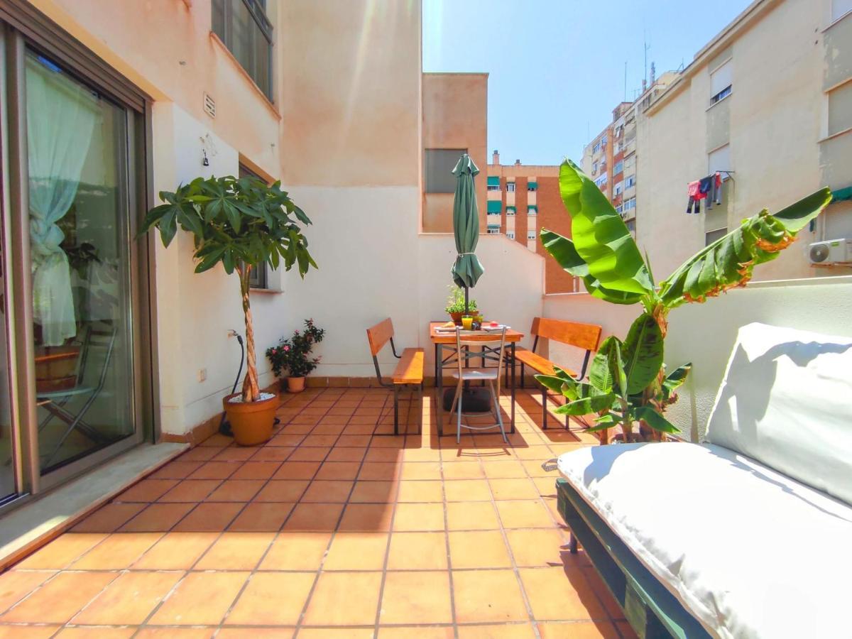 Manuela Nogales Apartments! マラガ エクステリア 写真