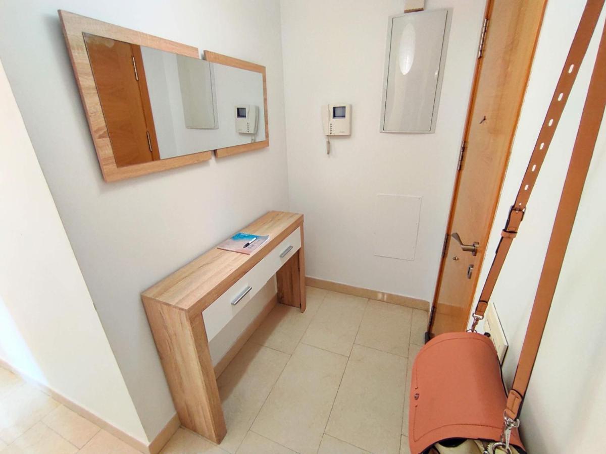 Manuela Nogales Apartments! マラガ エクステリア 写真