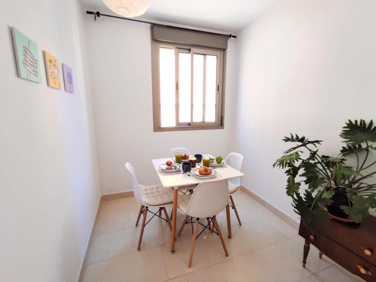Manuela Nogales Apartments! マラガ エクステリア 写真
