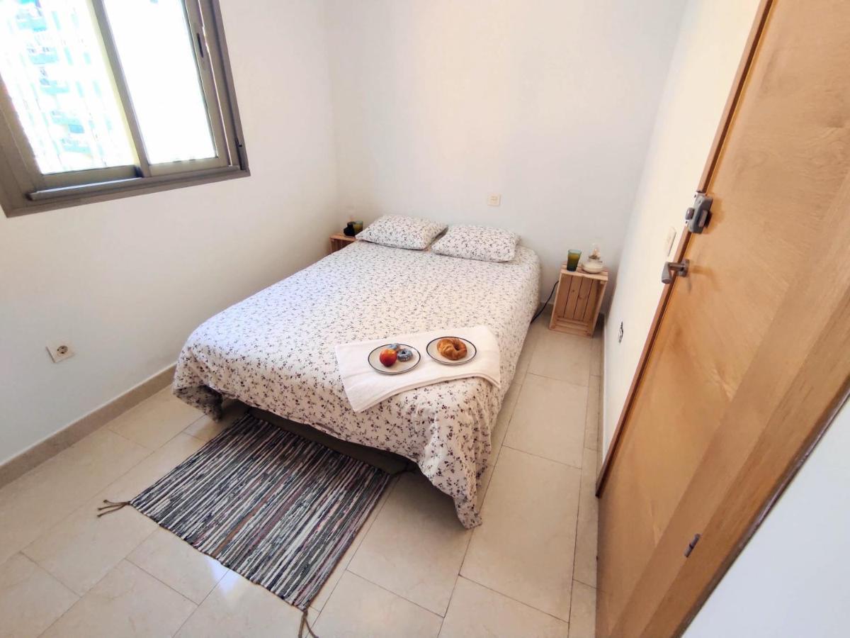 Manuela Nogales Apartments! マラガ エクステリア 写真